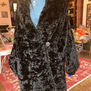 Elegant Black Teddy Jacket